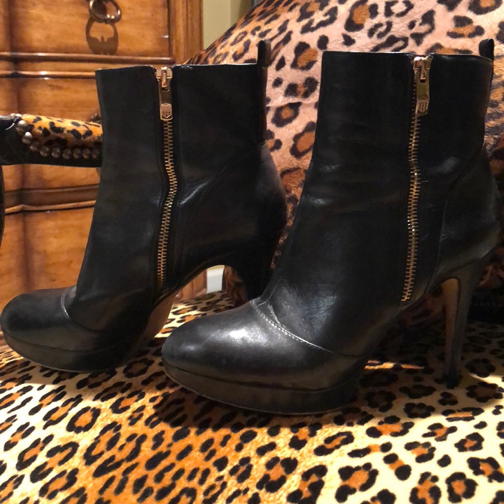 Vince Camuto soft leather booties